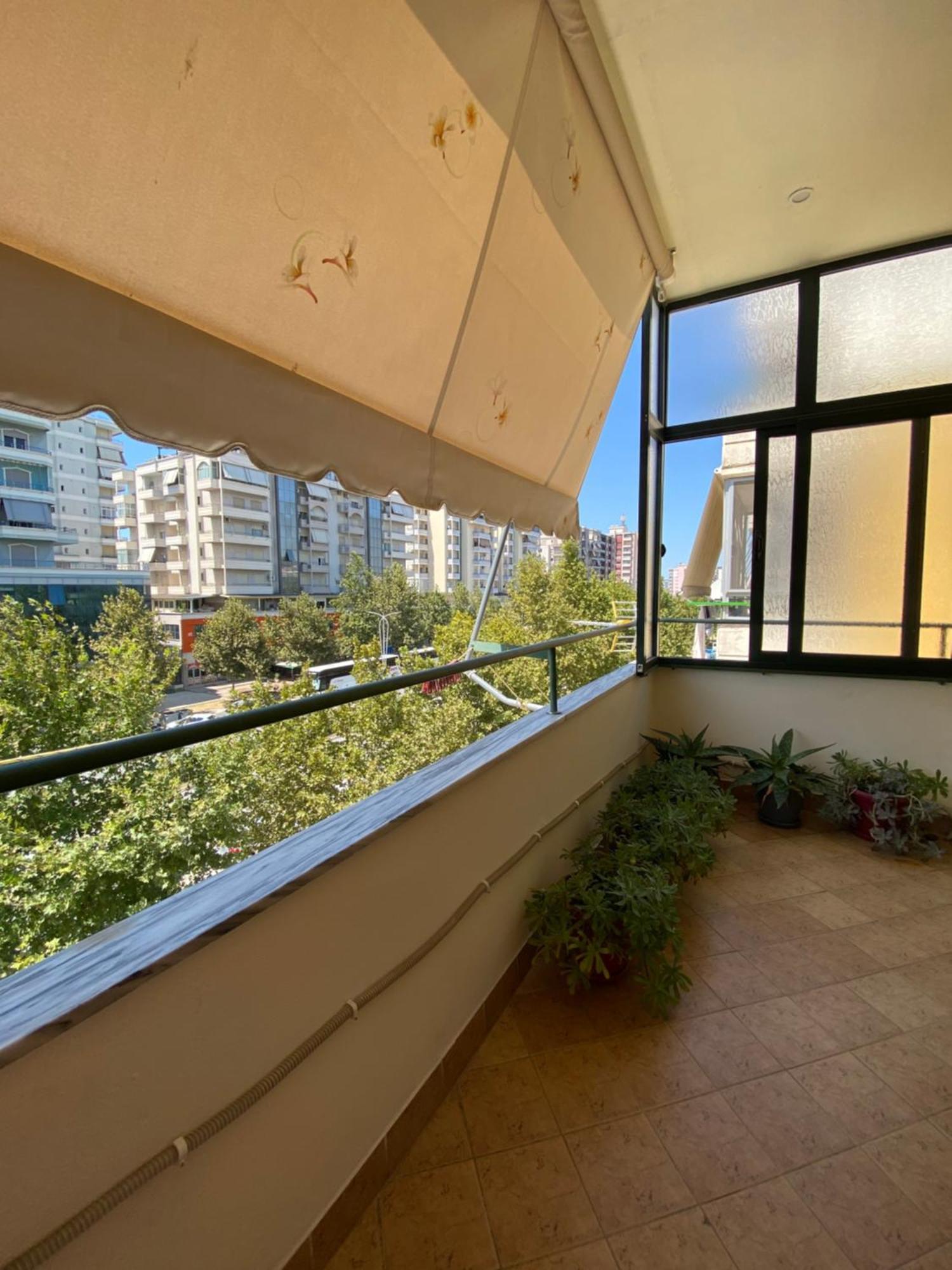 Rikardo Apartament Apartamento Vlorë Exterior foto