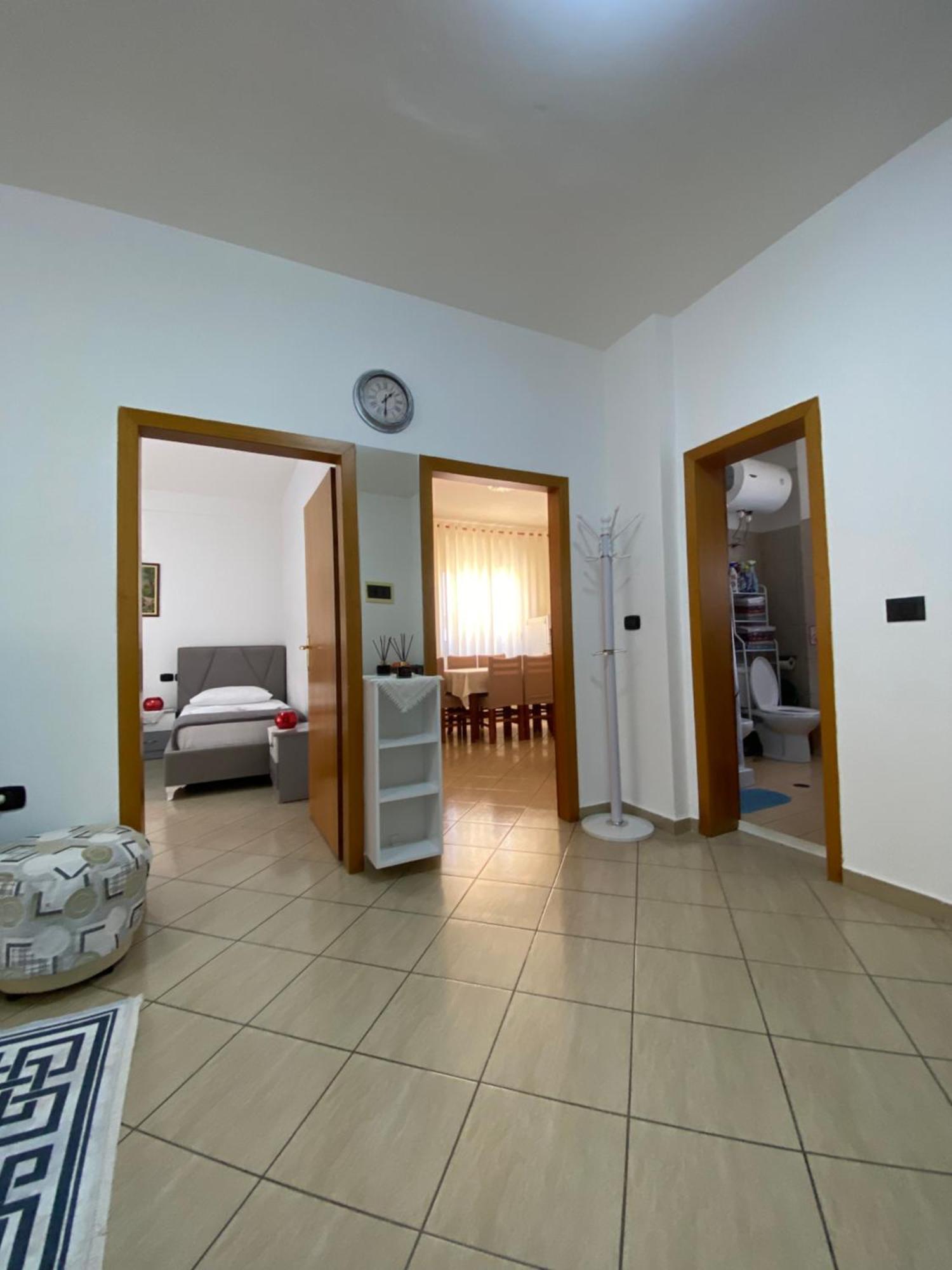 Rikardo Apartament Apartamento Vlorë Exterior foto